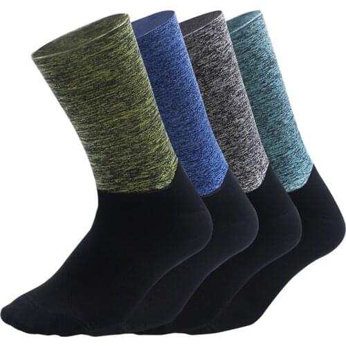 Hygroscopic Unisex Sports Socks Anti-sweat Cycling Sports Socks Breathable Football Socks Anti Slip Mountaineering Socks