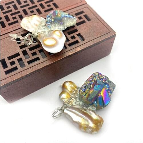 Natural Stone Pearl Pendant Irregular Shaped Colorful Semi-precious Stones Hand-wound DIY Jewelry Accessories Necklace 49x54mm
