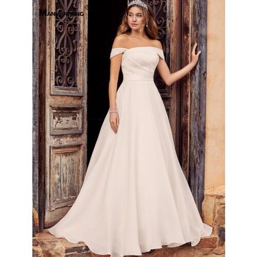 2021 New Arrival Off the Shoulder Satin Chapel Train Wedding Dress for Women Elegant Button Back Boat Neck Bridal Ball Gown