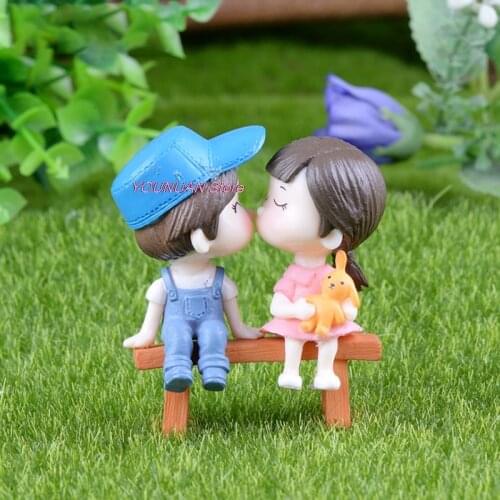 2PCS Sweety Lovers Couple Figurines Miniatures Fairy Garden Crafts Home Deco