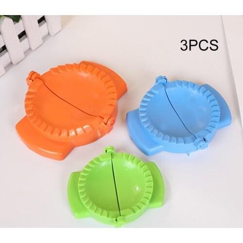 3pcs Multifunction Plastic Dumpling Maker Dumplings Presser Molds Ravioli Mould with Stuffing Spoon DEC889