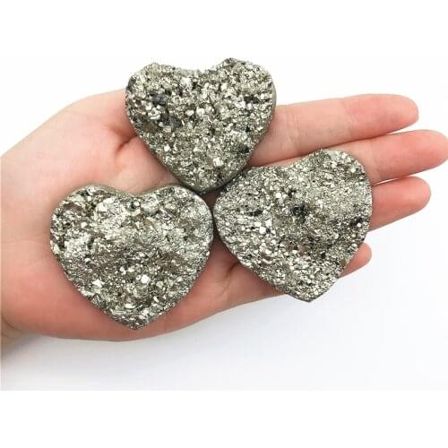 1pcs Natural Pyrite Heart Shape Quartz Crystals Raw and Mineral Healing Energy Stones Specimen Natural Stones and Minerals