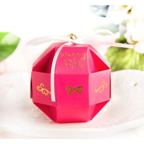 50pcs/lot Red Rose DIY Beautiful Candy Box Wedding Favor Gift Boxes Cute Ball Box Happy Event Supplies Ribbon Bell Free
