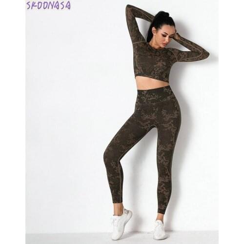 Long-sleeved fitness yoga clothing suit professional running seamless fitness wear bra and trousers comfortable sportswear two-p