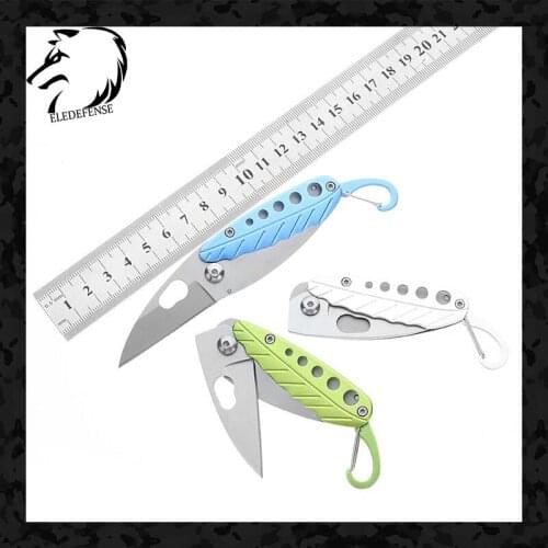 New Arrival Leaf Steel Mini Pocket Folding Knives CS Go Knife Fast Open Key chain Hunting Weapons Survival EDC Useful Tool