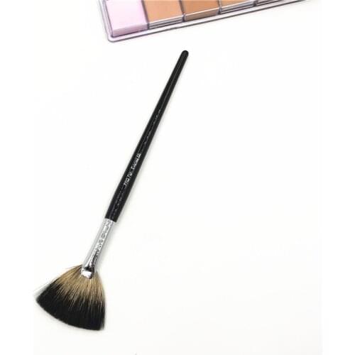Professional Fan Brush #65 Black Long Handle Soft Goat Hair Pro Powder Bronzer Fan Finish Makeup Brushes Cosmetic Blender