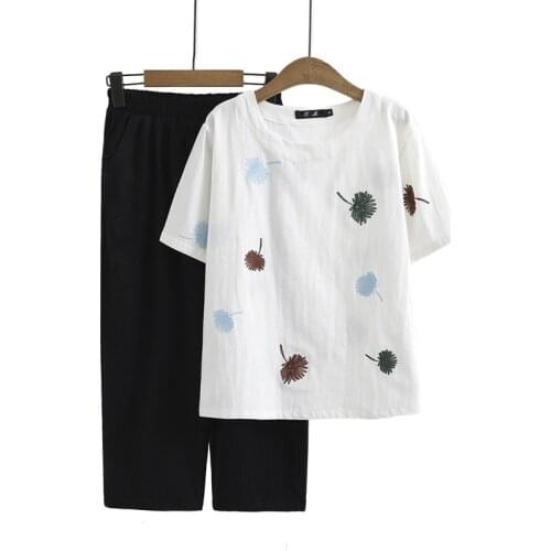 Plus Size Womens Cotton&Linen 2pieces Summer Casual Sets Short Sleeve Embroidery Tops + Elastic Waist Ankle Pants Suits