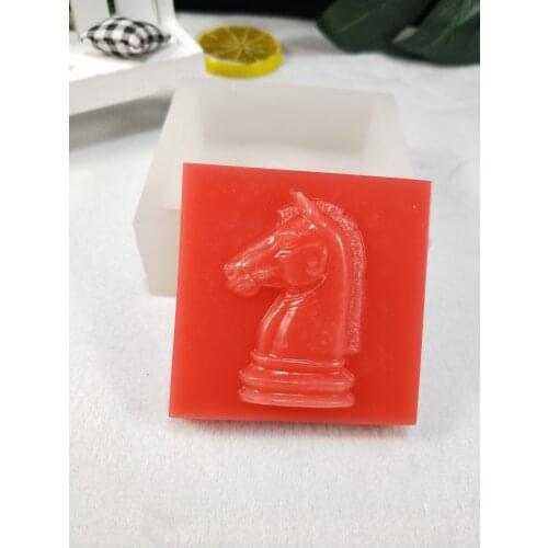 DW0177 PRZY Chess Knight Silicone Mold Knight Square Soap Molds Clay Resin Gypsum Chocolate Candle Mold Moulds Silicone Rubber