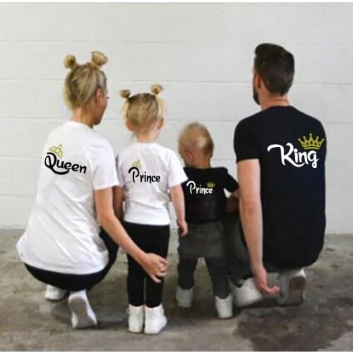 Family King Queen Letter Printing Clothes Family Look Summer Clothes Family Matching Outfits Mother Father Daughter Son Tshirt