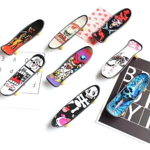 1pcs Toy Doll Kawaii Gift Birthday Party Favors Toys Pinata Prizes Game Party Supplies Kids Toy Giveaways Prizes