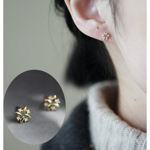 Binmonray 925 Sterling Silver Exquisite Zircon Edge Block Splicing Hollowed Square Stud Earrings Women Sleeping Small Earrings