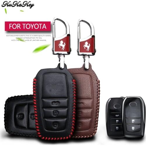 Genuine Leather Car Key Case Cover For Toyota Corolla 2020 Rav4 Camry 40 55 70 CHR Aygo Yaris 2021 Key Chain Holder Accessories