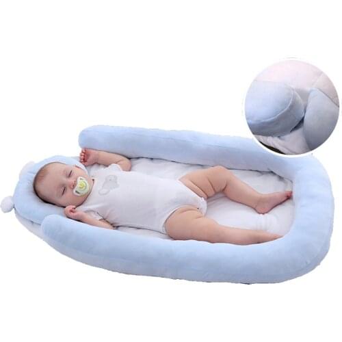Baby Bassinet Portable Ultra Soft Infant Lounger Bed Mattress with Removable Pillow for Sleeping Napping