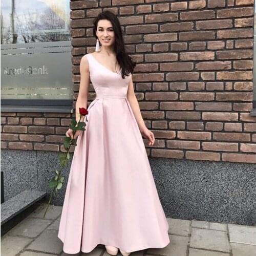 A-line Baby Pink Prom Dresses V-neck Sleeveless Formal Evening Party Dresses Long Vestido De Fiesta De Graduacion Prom Gowns
