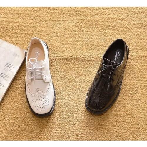 2021 new spring and autumn womens hollow leather shoes PU thick-soled breathable pointed loafers womens shoes