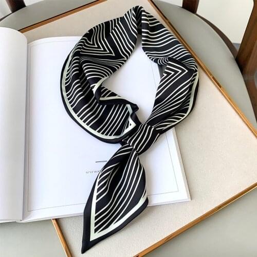 2020 Luxury Brand Silk Scarf Small Women Shawls And Wraps Fashion Print Office Small Hair Neck Hijabs Foulard Scarves