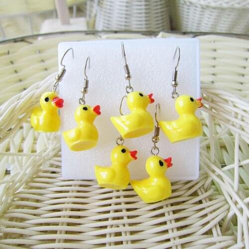 Fashion super cute little yellow duck small earrings for korean minimalist female gift earrings jewelry wholesale