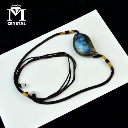 Natural Crystal Labradorite Gemstones Stone Pendant Sunstone Moonstone Pendant Divination Spiritual Meditation Jewelry Necklace