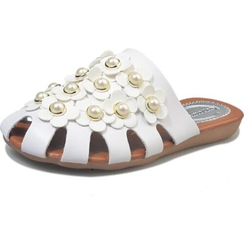 Summer Clogs Ladies Baotou Slippers Hollow Fashion Soft Leather Bottom Hole Shoes Women Wear Beach Garden Sandals Jelly Slippers