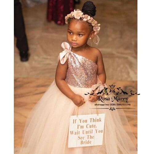 Lovely Blush Pink Cheap Flower Girls Dresses for Weddings 2020 A Line One Shoulder Sequined Cheap First Holy Communion Gowns