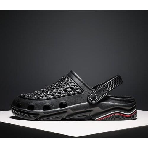 2021 summer New fashion Non-slip slippers for male outdoor chic Slip on Sandy beach men Sandals Flat Thick bottom Hole shoes men