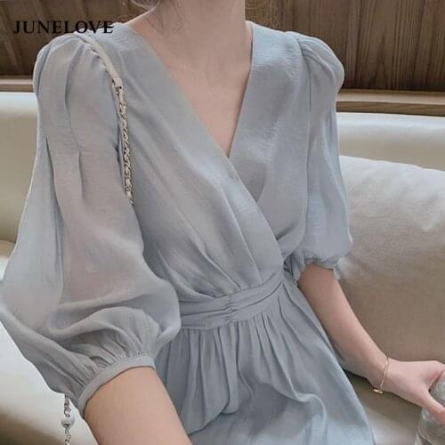 Summer French Retro Dress Women Elegant Puff Sleeve Korean Dress Female Office Lady Casual V-neck Chiffon Fairy Dress 2021 New