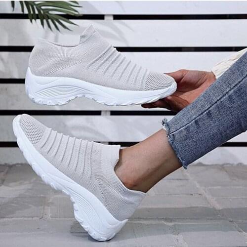 Womens Vulcanized Shoes Mesh Slip-On Solid Flats Casual Female Sneakers Concise Breathable Comfortable Outdoor Ladies Footwear