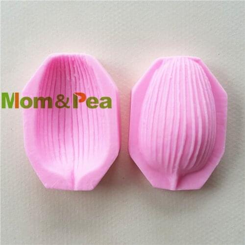 Mom&Pea 1144 Free Shipping Petal Shaped Press Silicone Mold Cake Decoration Fondant Cake 3D Mold Food Grade Pink