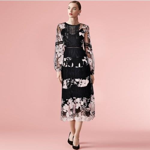 Qian Han Zi new fashion runway Maxi dress Women Lantern Sleeve Elegant Mesh Embroidered Patchwork Lace Party Vintage long dress