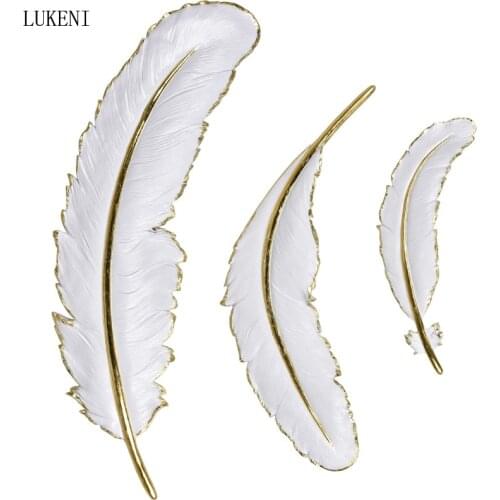 Nordic Style Feather Wall Decoration Creative Living Room Room Bedroom Decoration Wall Decoration Wood Board Decoration