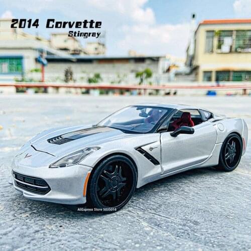 Maisto 1:24 Original 2014 Corvette Stingray simulation alloy car model crafts decoration collection toy tools gift