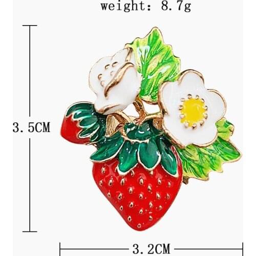 Alloy Brooch Fruit Shape Red Strawberry Trendy Enamel Brooch for Women Flower Suit Clothing Pins Badges Jewelry Accessories
