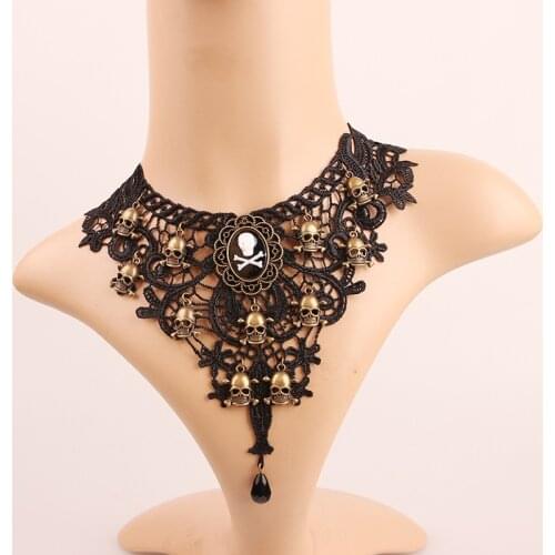 Ladies Necklace Skull Head Halloween Dress Up Retro Black Lace Pirate Clavicle Necklace Accessories