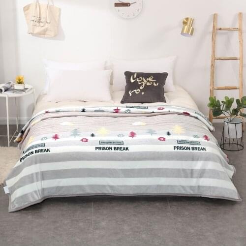 Small town Thickened quality plush bedspread blanket 200x230cm High Density Super Soft Flannel Blanket for the sofa/Bed/Ca