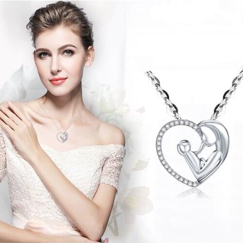 Metal Necklace Children Necklace With Mom Hugging Kid Design Zircon Hollow Heart-shaped Neck Jewelry Gift For Lady Mother