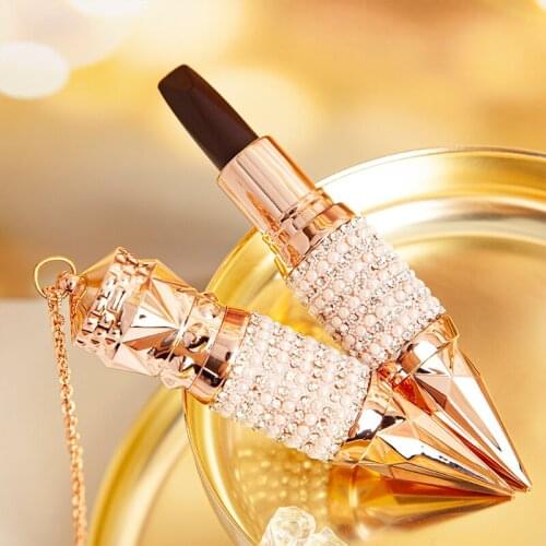 Queens Diamond Pearl 3 color in 1 Tube Lipstick Matte Texture Easy to wear Silky Touch Waterproof Long Lasting Nude Lip Makeup