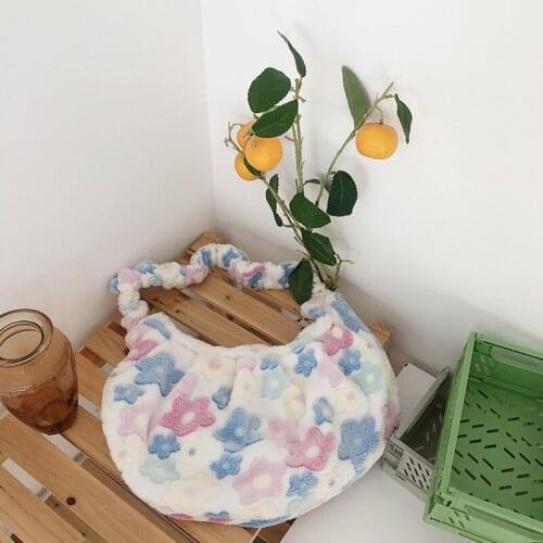 NEW Vintage Cute Soft Fur Shoulder Bags for Women Autumn Winter Plush Luxury Handbags and Purses Ladies Underarm Bags