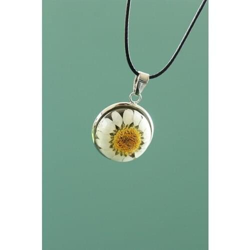 Adelita Vivid Daisy Design Women Necklace