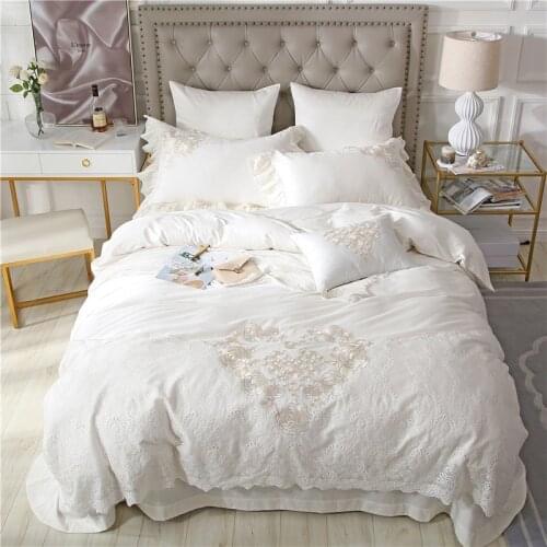 Elegant embroidery Queen King Size 4Pcs white Bedding Sets Duvet Cover Sets egyptian Cotton Bed linens Flat Sheet Pillow Cases
