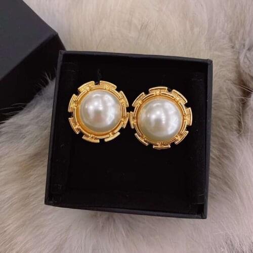 2020 Japan New Vintage Round Big Stud Earrings For Women Fashion Temperament Pearl Brinco