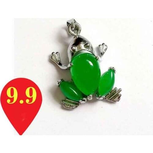 Beautiful green fine stone pendant necklace handmade jewelry frog free shipping