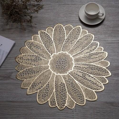 Waterproof 1pcs Placemat Flower Shape Table Mat PVC Decorative Heat Resistant Table Pad Coasters Home Party Wedding Decoration