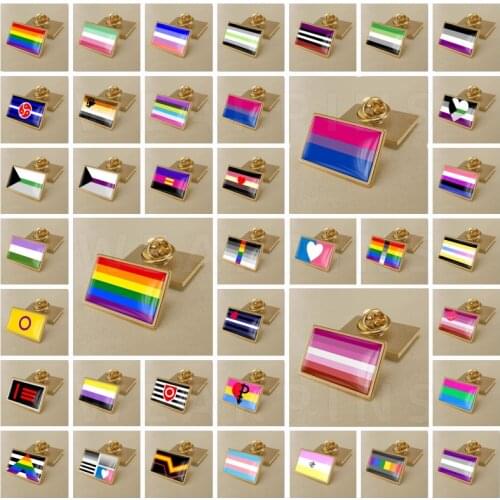 LGBTQ Gay Badge Bear Tolos Moats-Pride Transgender Pansexuality Master Slave Lipstick Lesbian Bisexual Rainbow Pride Lapel pins