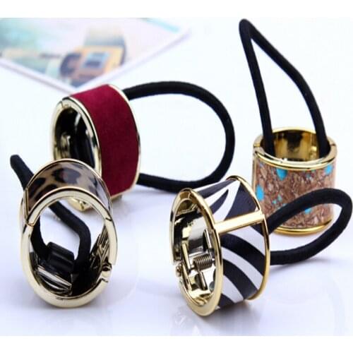 YANRONG Girl Leopard Print Metal Horsetail Holder Hair Bands Elastic Rubber Bands For Women Scrunchie Hair Accessories Headdress