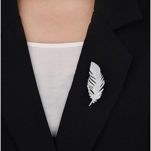 Feather Zircon Brooches for Women Large Brooch Pin Fashion Dress Coat Accessories Party Female Jewelry 2020 New Fashion Luxury