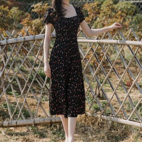 2020 Brand New Woemn Vintage Dress Floral Printing Puff Sleeve Slim Mid-calf Dress Hollow Out Back Cute Summer Dress Vestidos