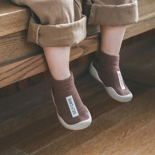 Baby Shoes Boy First Shoes Baby Walkers Infant Toddler Shoes Soft Rubber Sole Baby Shoes Fashion Newborn Baby Booties Slippers