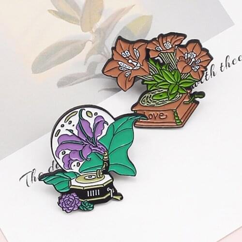 Purple Green Music Box Enamel Pin Vintage Orchid Flower Phonograph Music Lovers Brooches Bag Lapel Badge Jewelry Gift Friends