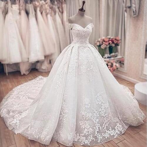 Gorgeous Lace Ball Gown Wedding Dresses Princess Off The Shoulder Lace Up Back Muslim Bride Wedding Gowns Marrige Ball Gowns