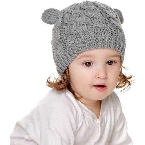 Newborn girl with gloves two-piece winter warm knitted hat plush pompom solid warm cute beanie hat gift new 2021